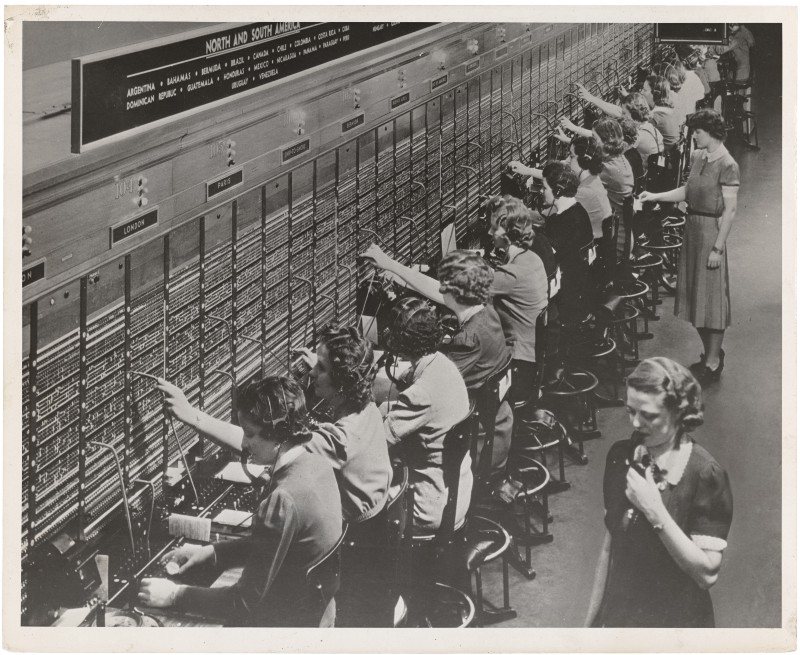 Une centrale téléphonique de l’ancien temps